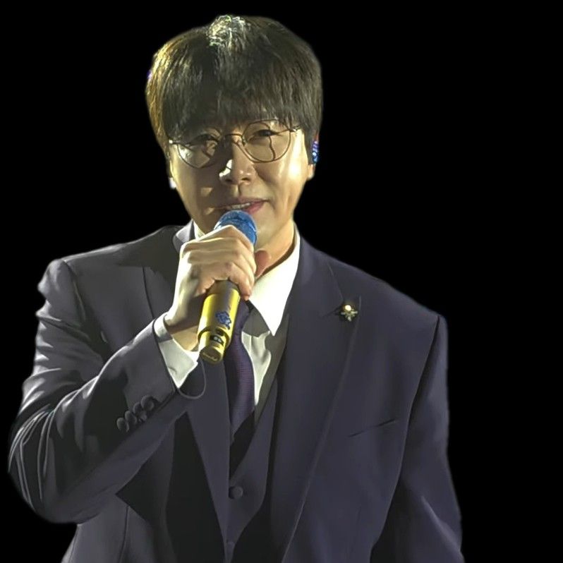 A moment captured by a fan of Chungil