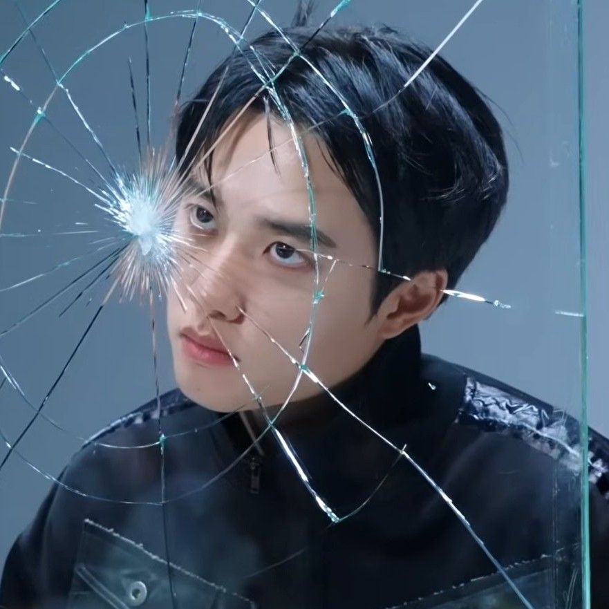 都暻秀 (D.O.)的最新照片