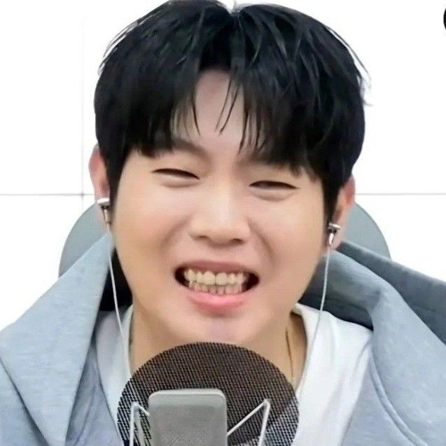 Latest photo of Son Taejin