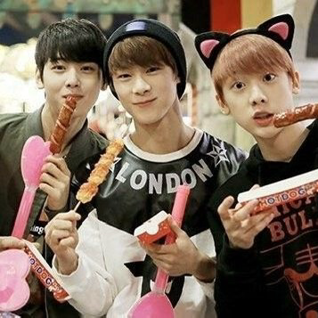 Recent activity shot of Cha Eunwoo