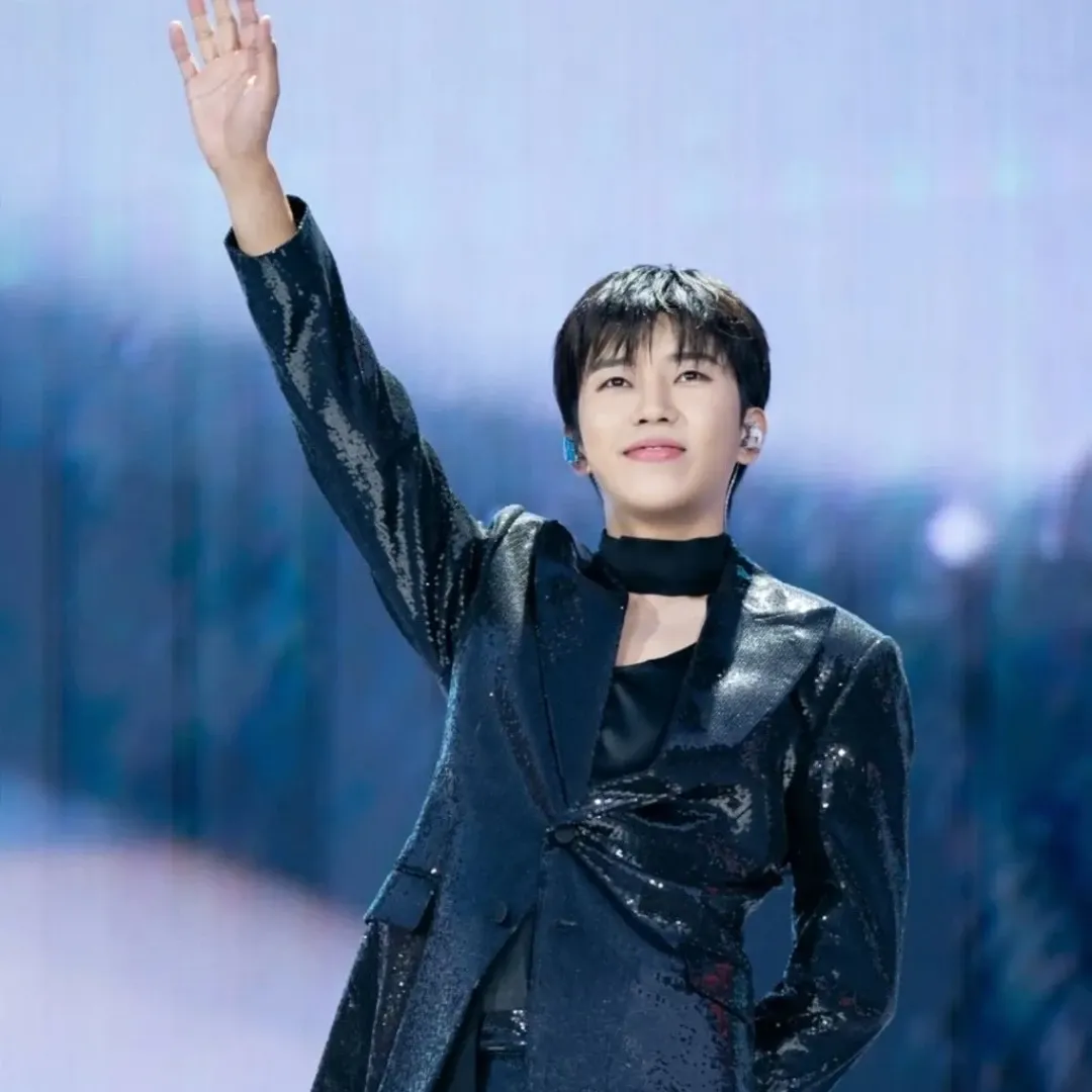 Latest photo of Lim Youngwoong