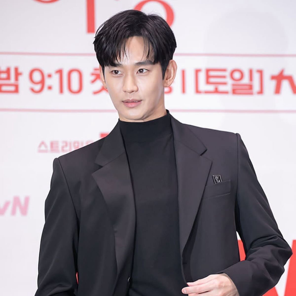 キム・スヒョンの最近の活動ショット