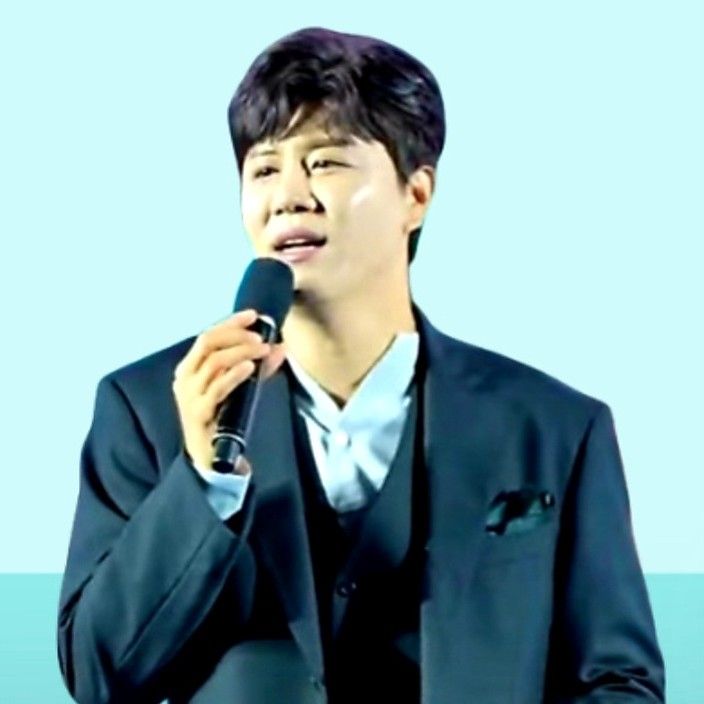 チン・ヘソンの最新写真