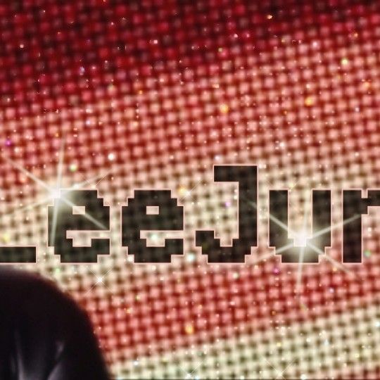 イ・ジュノの最近の活動ショット