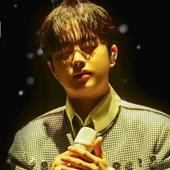 Cuplikan di balik layar dari Lee Chanwon
