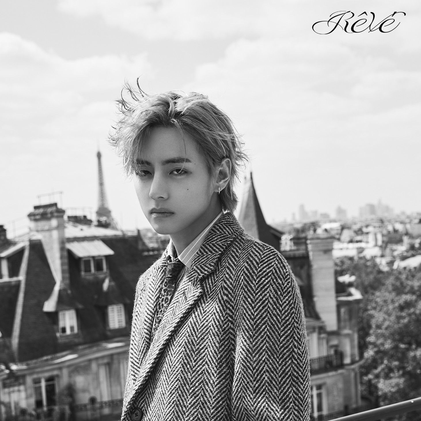 Latest photo of Kim Taehyung (V)