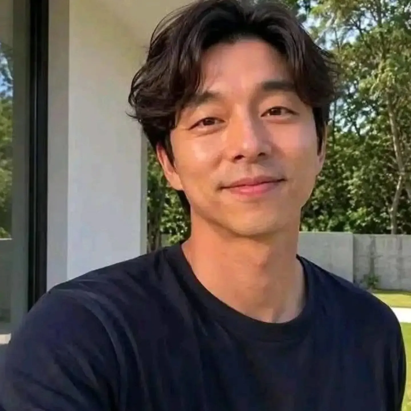 A moment captured by a fan of Gong Yoo