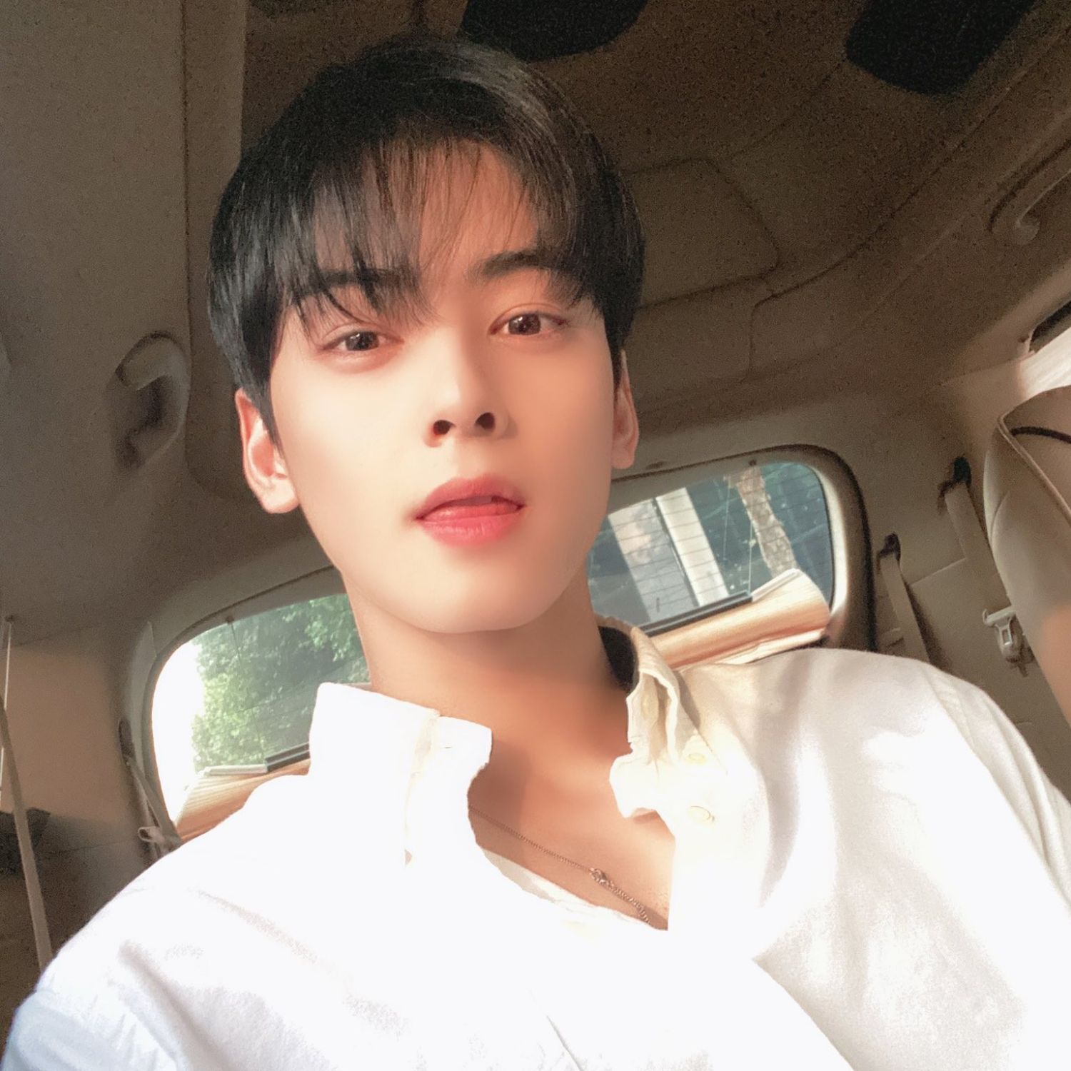 チャ・ウヌの最近の活動ショット