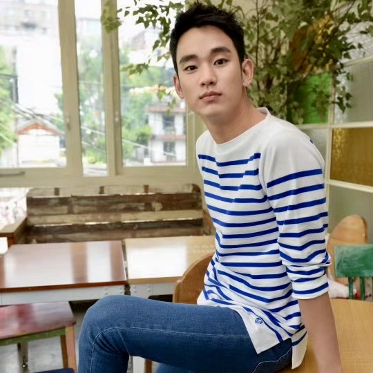 Behind-the-scenes cut of Kim Soohyun