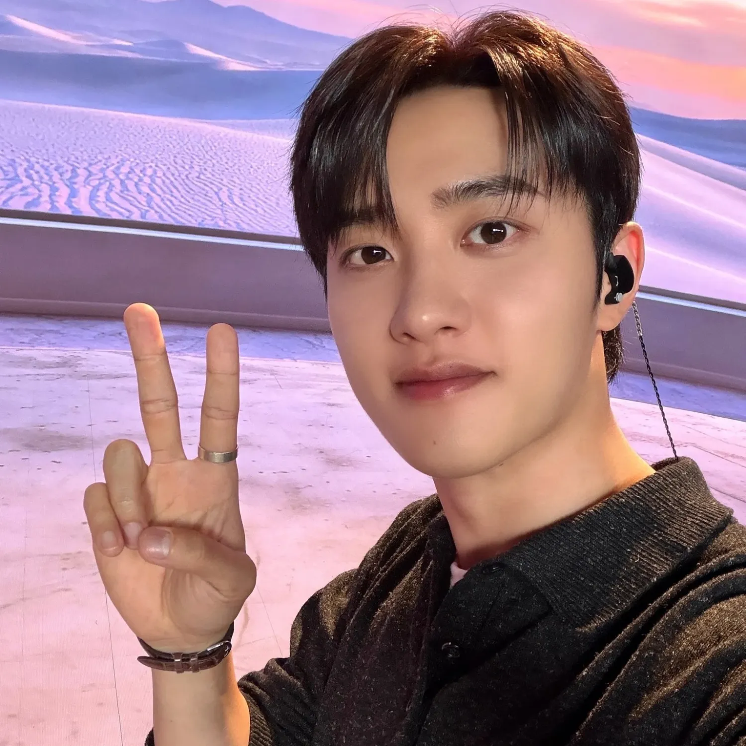 Cuplikan di balik layar dari Doh Kyungsoo (D.O.)