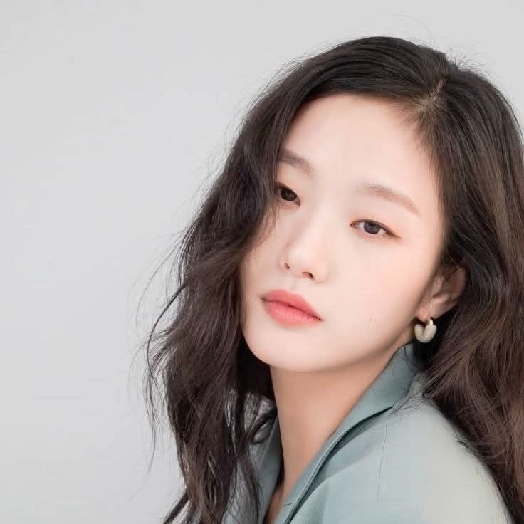 金高銀的最新照片