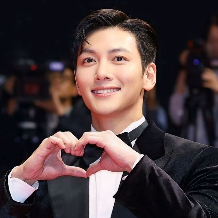 Recent activity shot of Ji Changwook