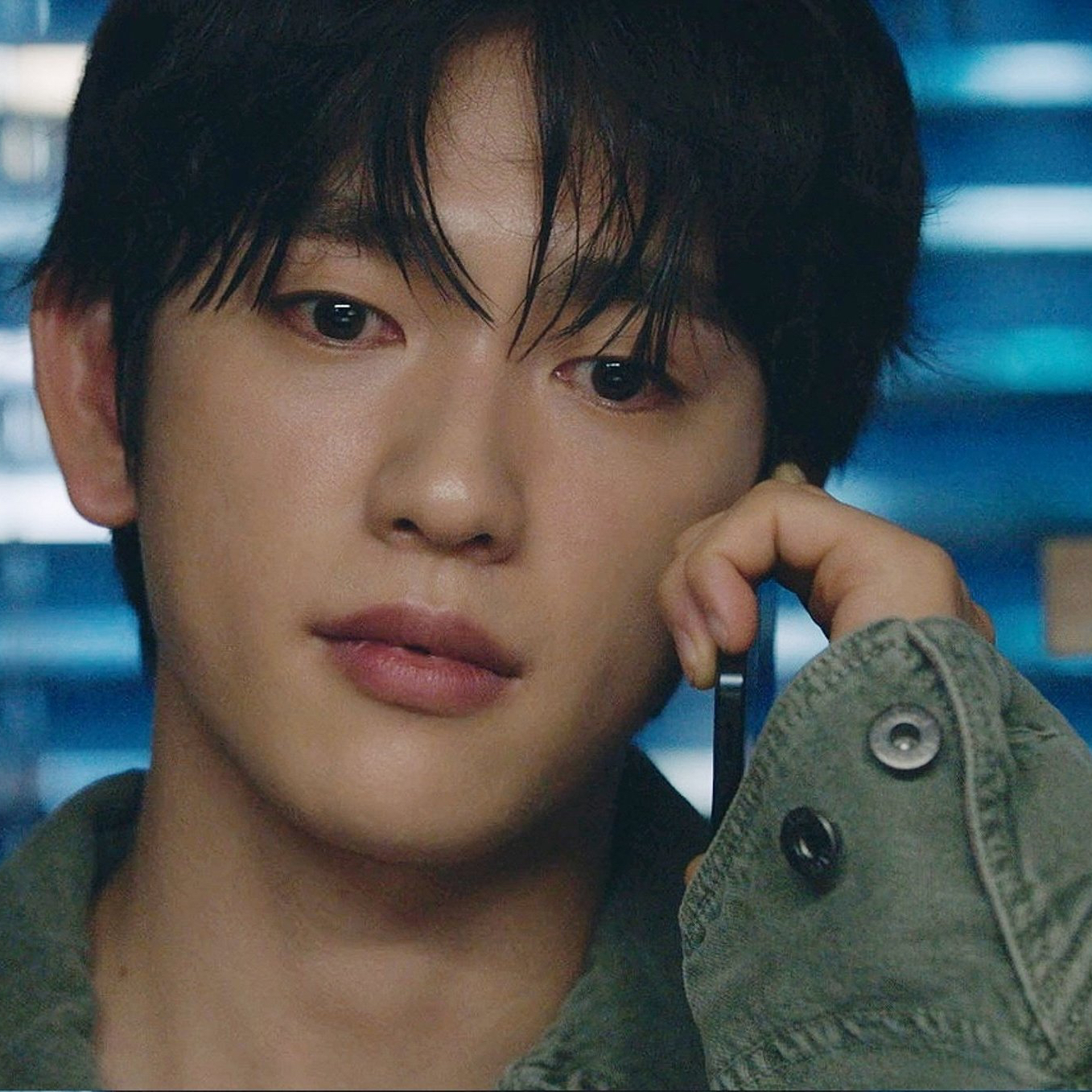 Behind-the-scenes cut of Park Jinyoung