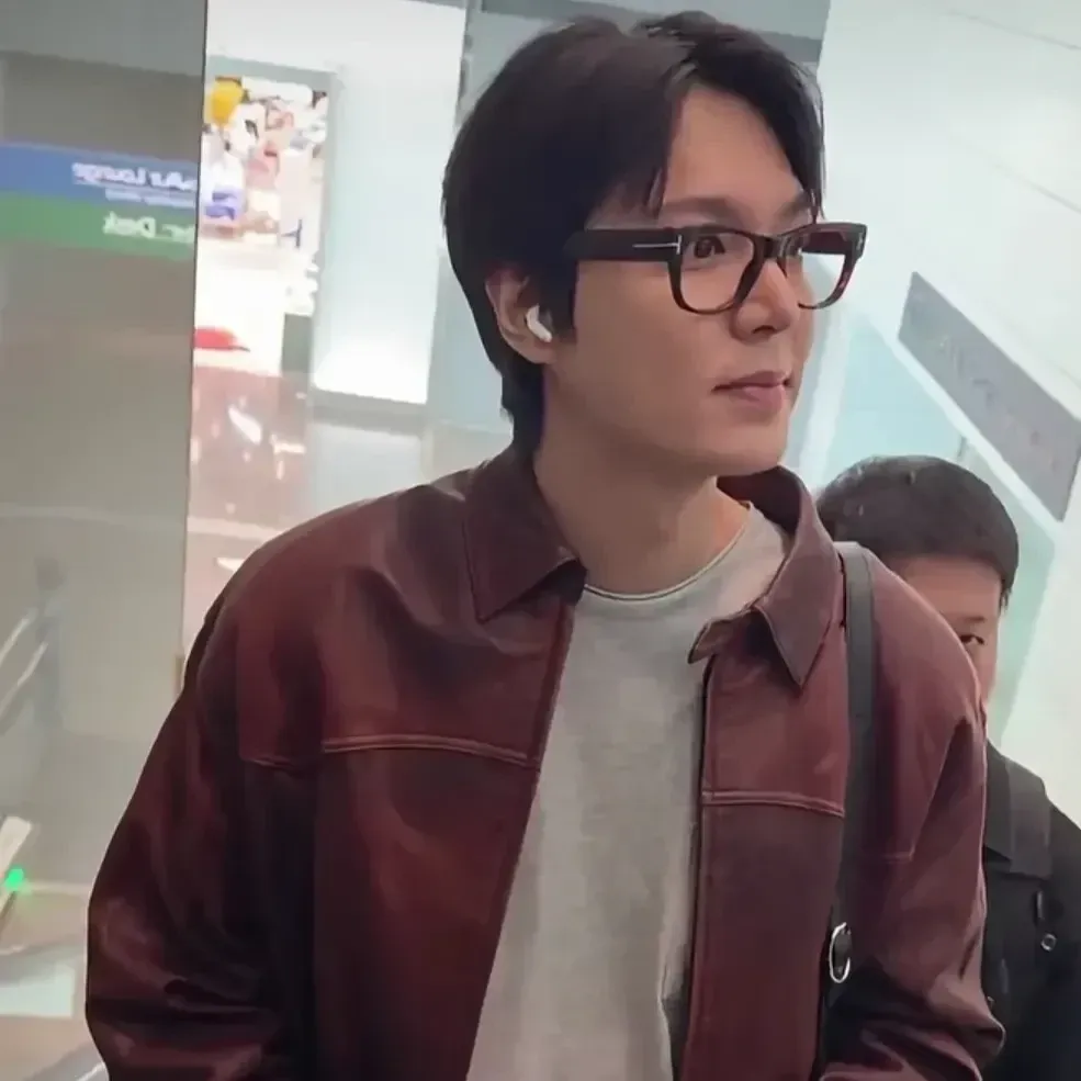 Behind-the-scenes cut of Lee Minho