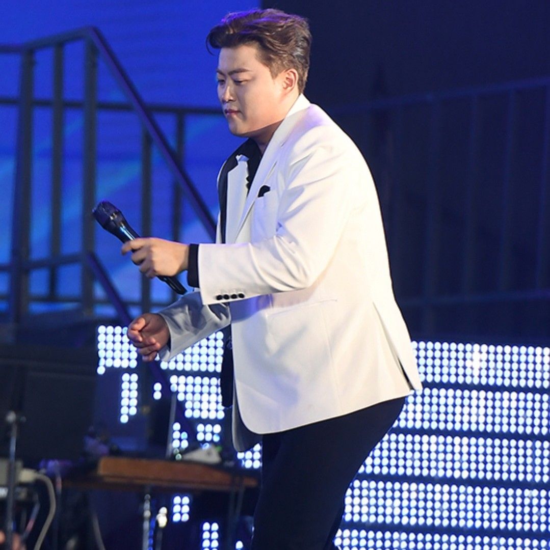 Recent activity shot of Kim Hojoong