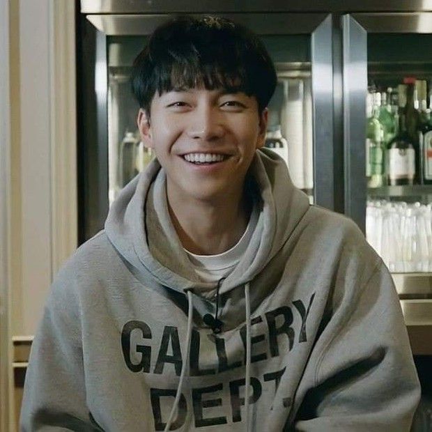 イ・スンギのビハインドカット