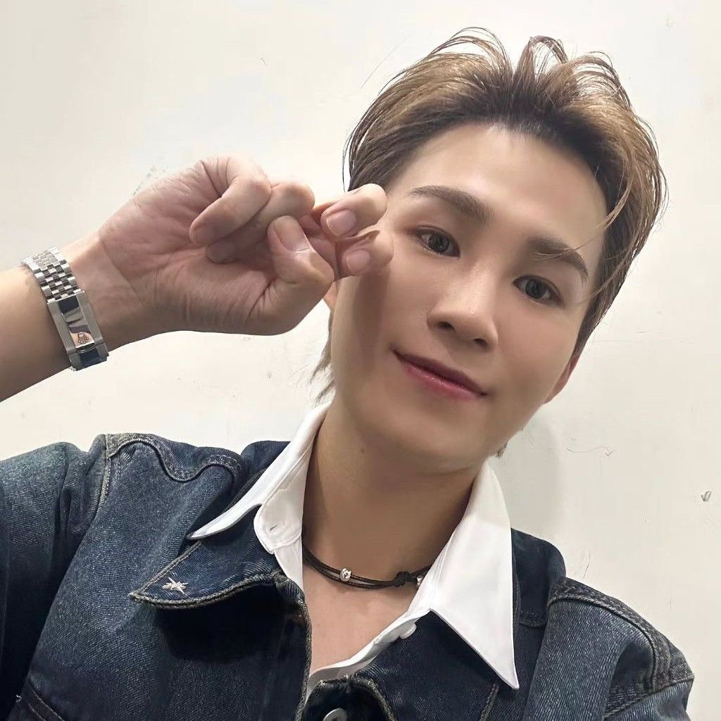 김희재 최근 활동샷