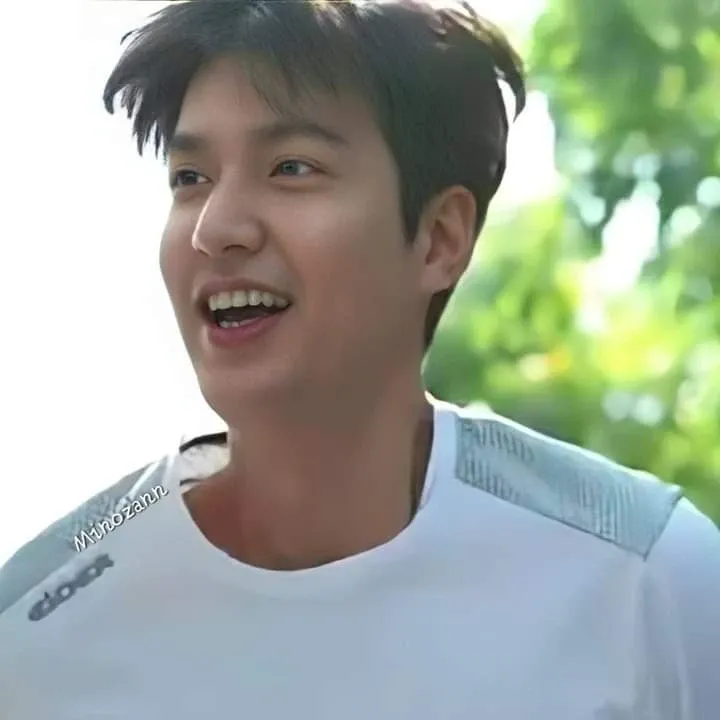 Recent activity shot of Lee Minho