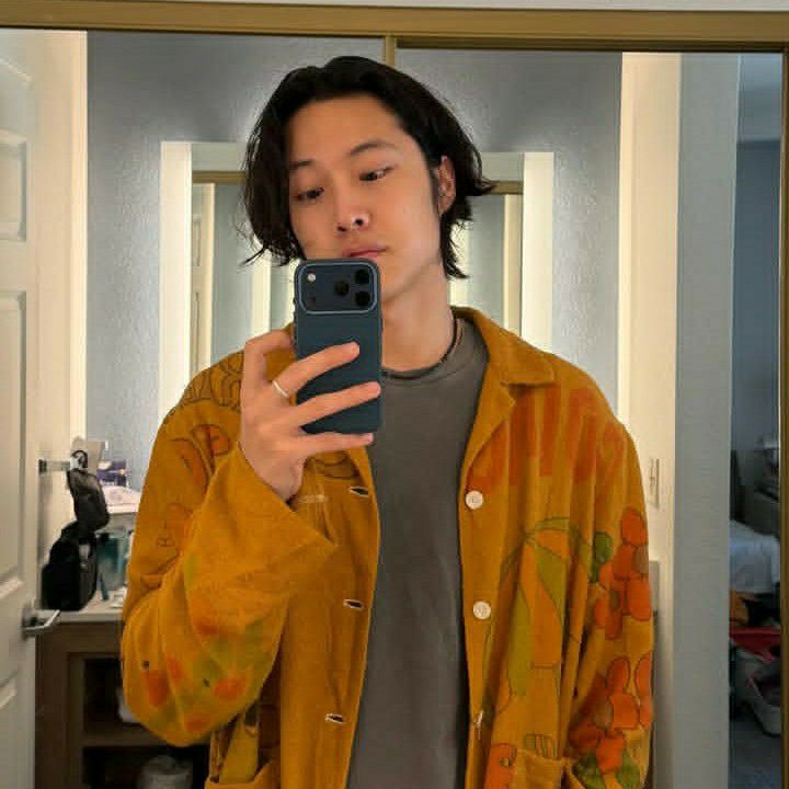 Latest photo of Lee Jongwon