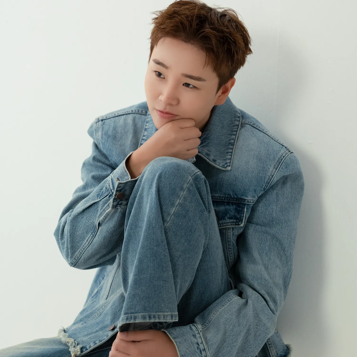 Recent activity shot of Song Minjun