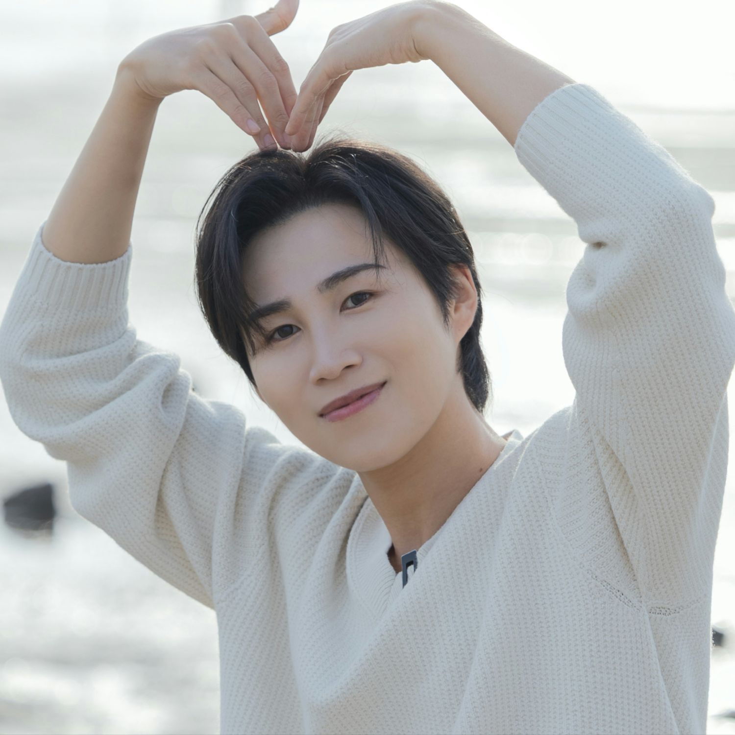 Behind-the-scenes cut of Kim Heejae