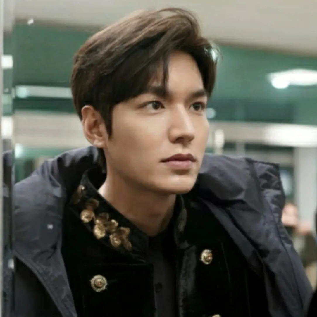 Behind-the-scenes cut of Lee Minho