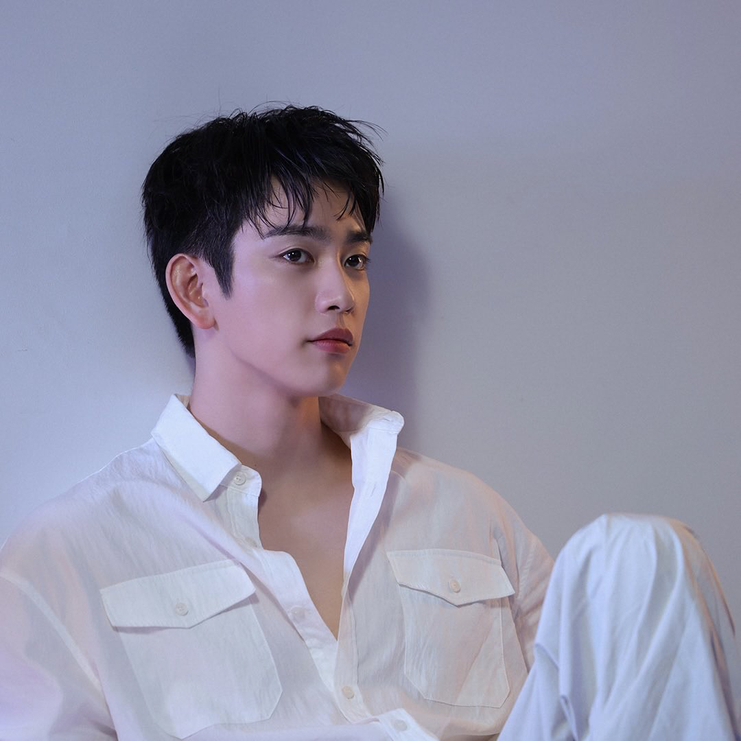 粉絲拍下的朴珍榮瞬間