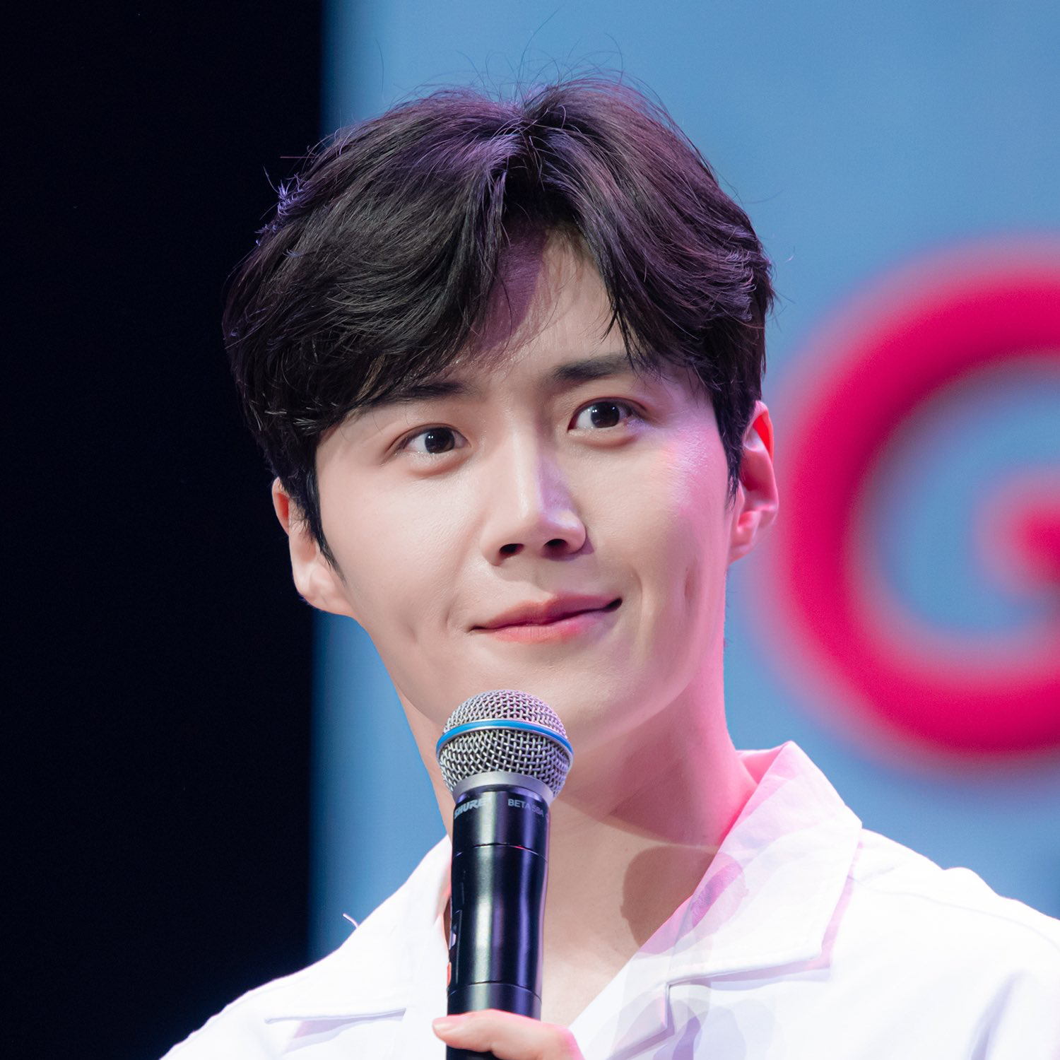 Cuplikan di balik layar dari Kim Seonho