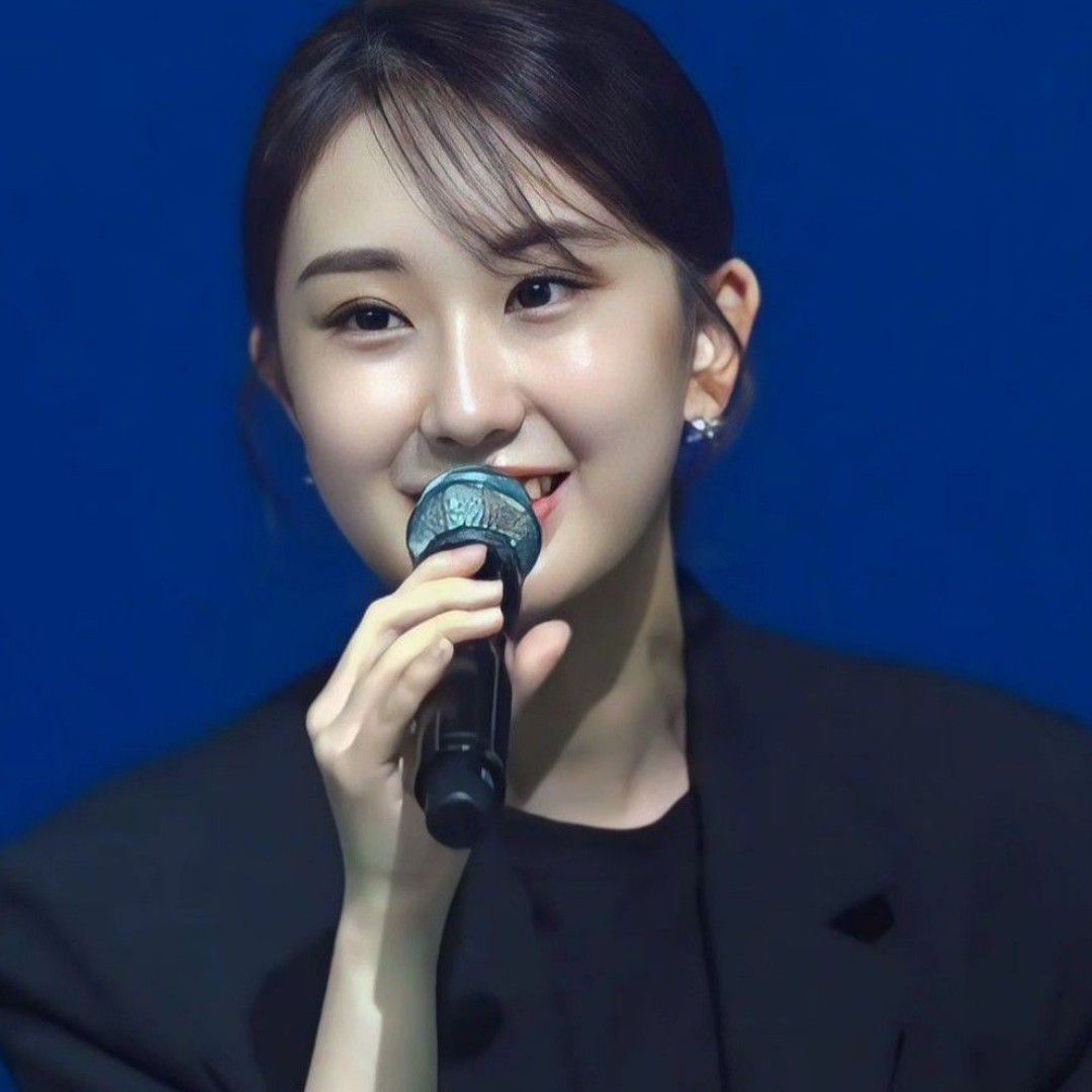 Recent activity shot of Jeon Yujin