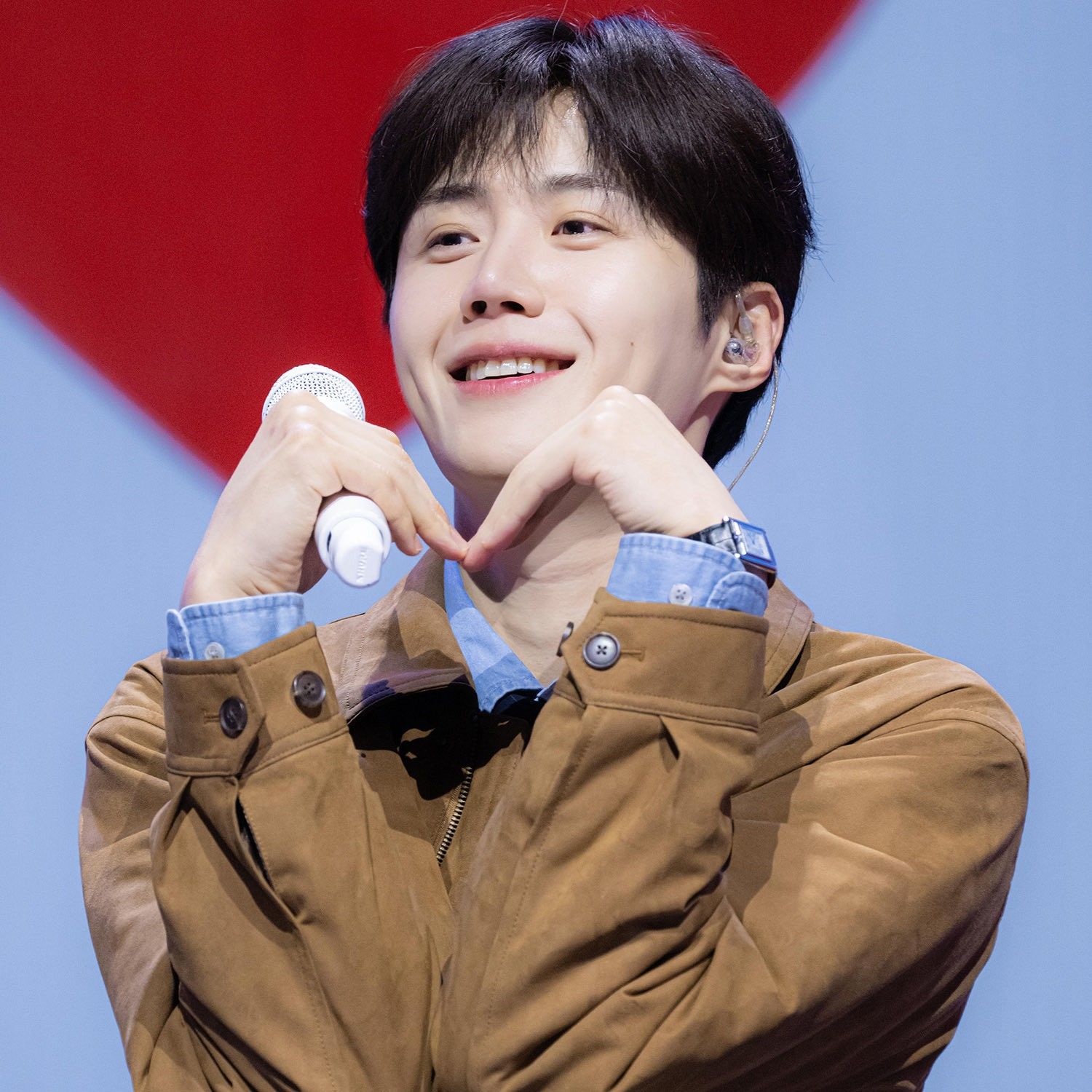 A moment captured by a fan of Kim Seonho