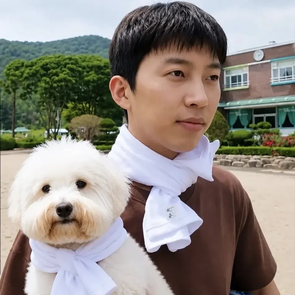Momen yang diabadikan oleh penggemar Lim Youngwoong