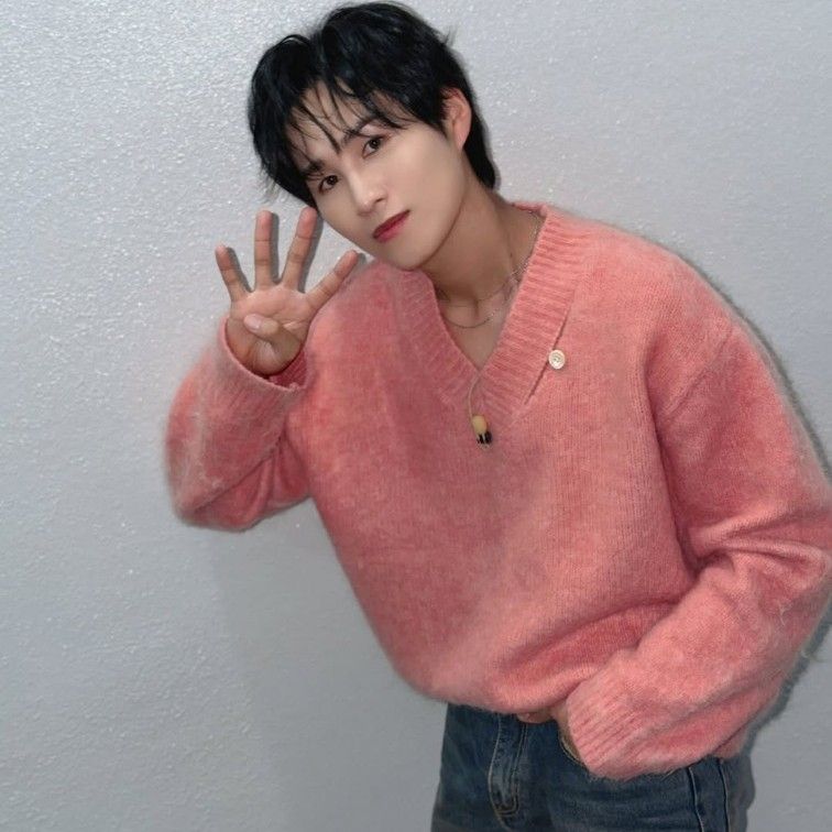 Foto kegiatan terbaru dari Kim Heejae