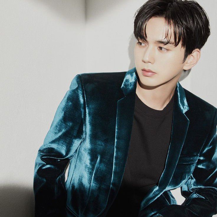 Recent activity shot of Yoo Seungho