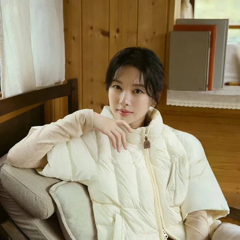 Recent activity shot of Jung Somin
