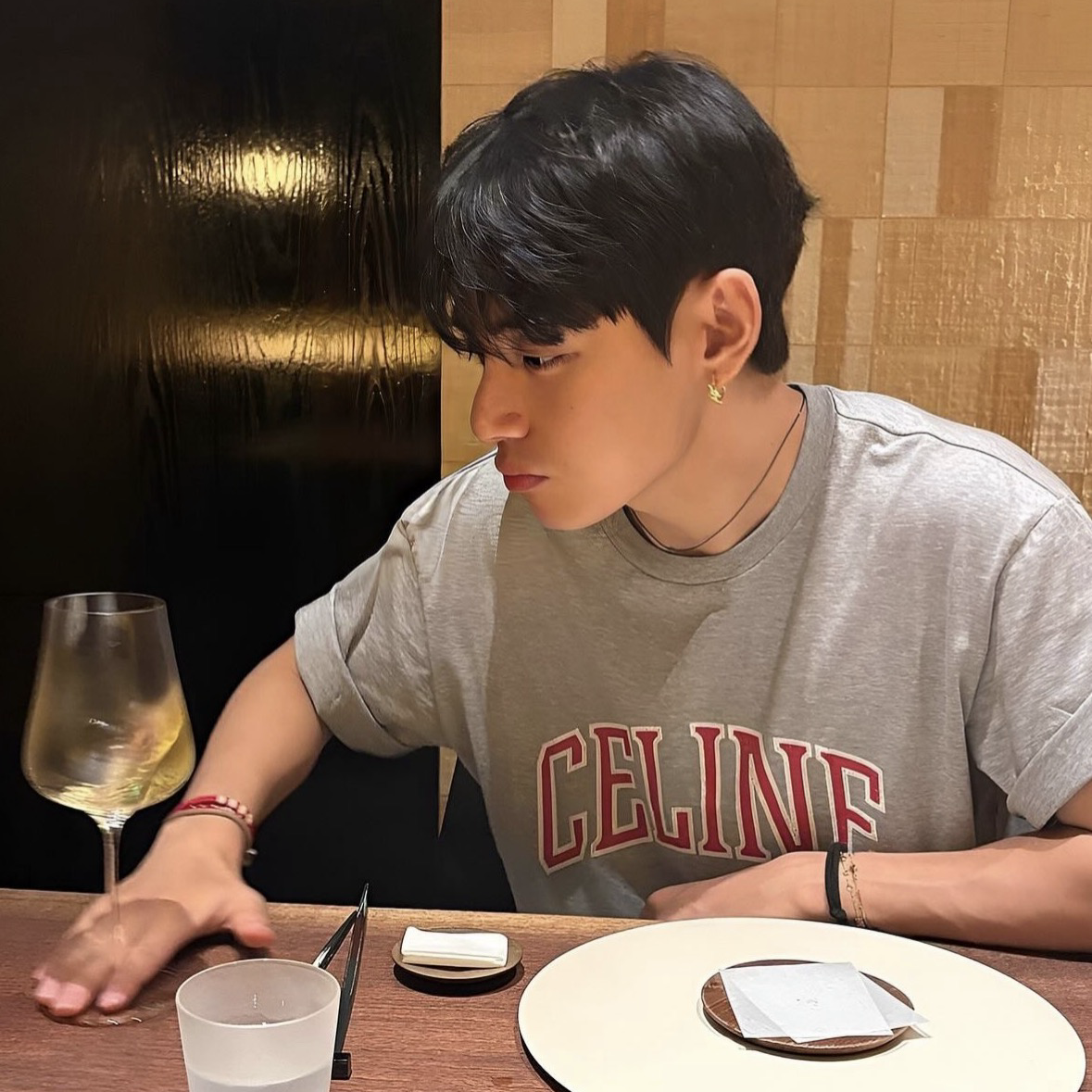 A moment captured by a fan of Kim Taehyung (V)