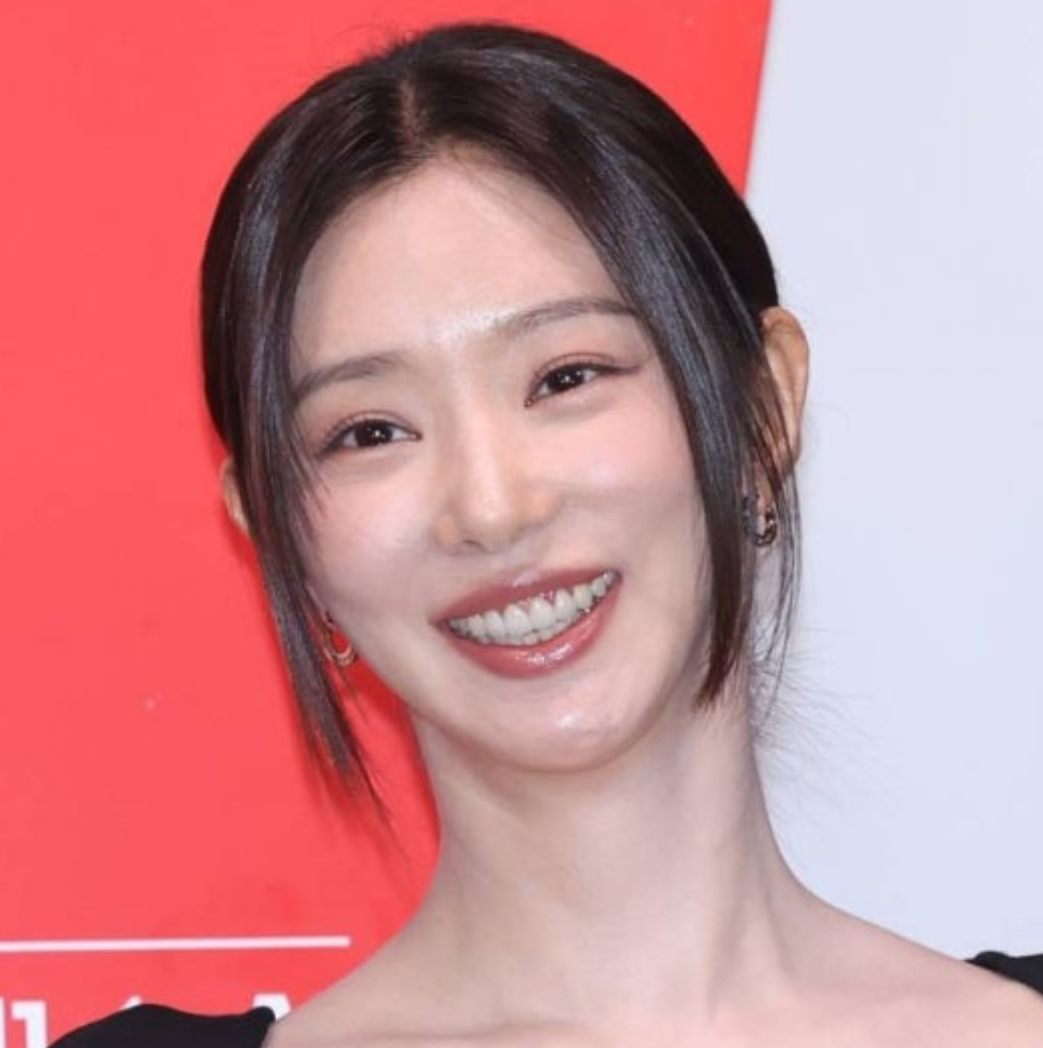 Latest photo of Lee Joobeen