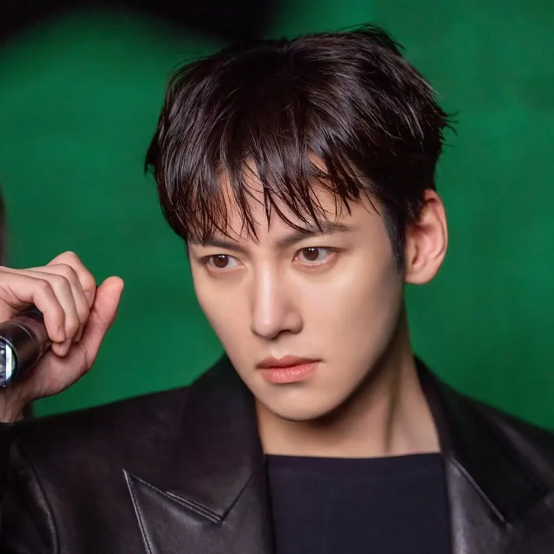 지창욱의 최신 사진