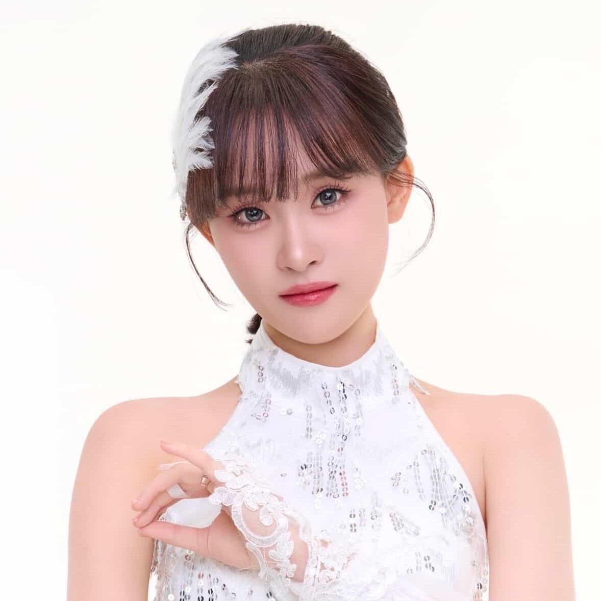 Foto kegiatan terbaru dari Kim Dahyun