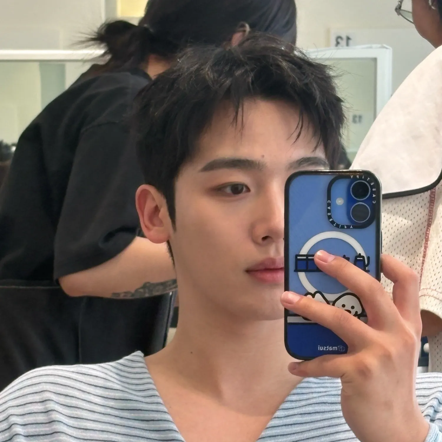 A moment captured by a fan of Kim Yohan