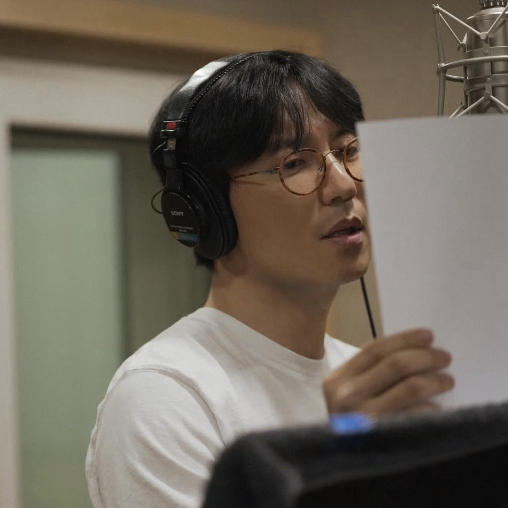 Behind-the-scenes cut of Kim Namgil