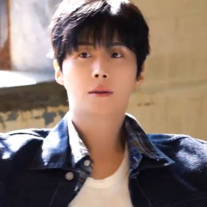 金宣虎的近期活动照