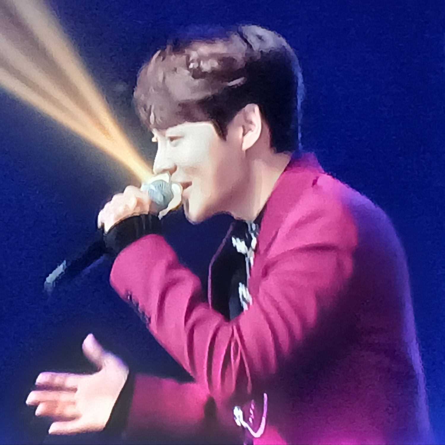 박서진의 비하인드 컷