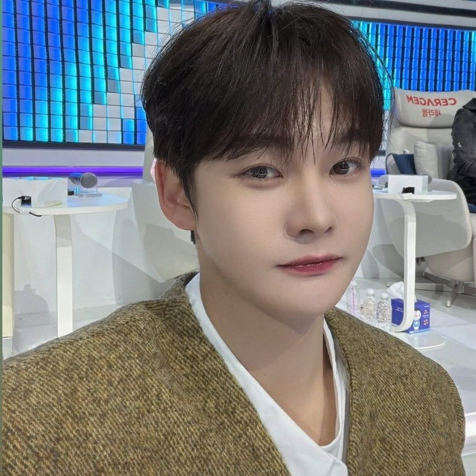 Momen yang diabadikan oleh penggemar Park Seojin