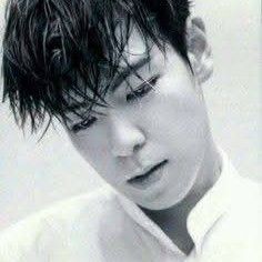 A moment captured by a fan of T.O.P