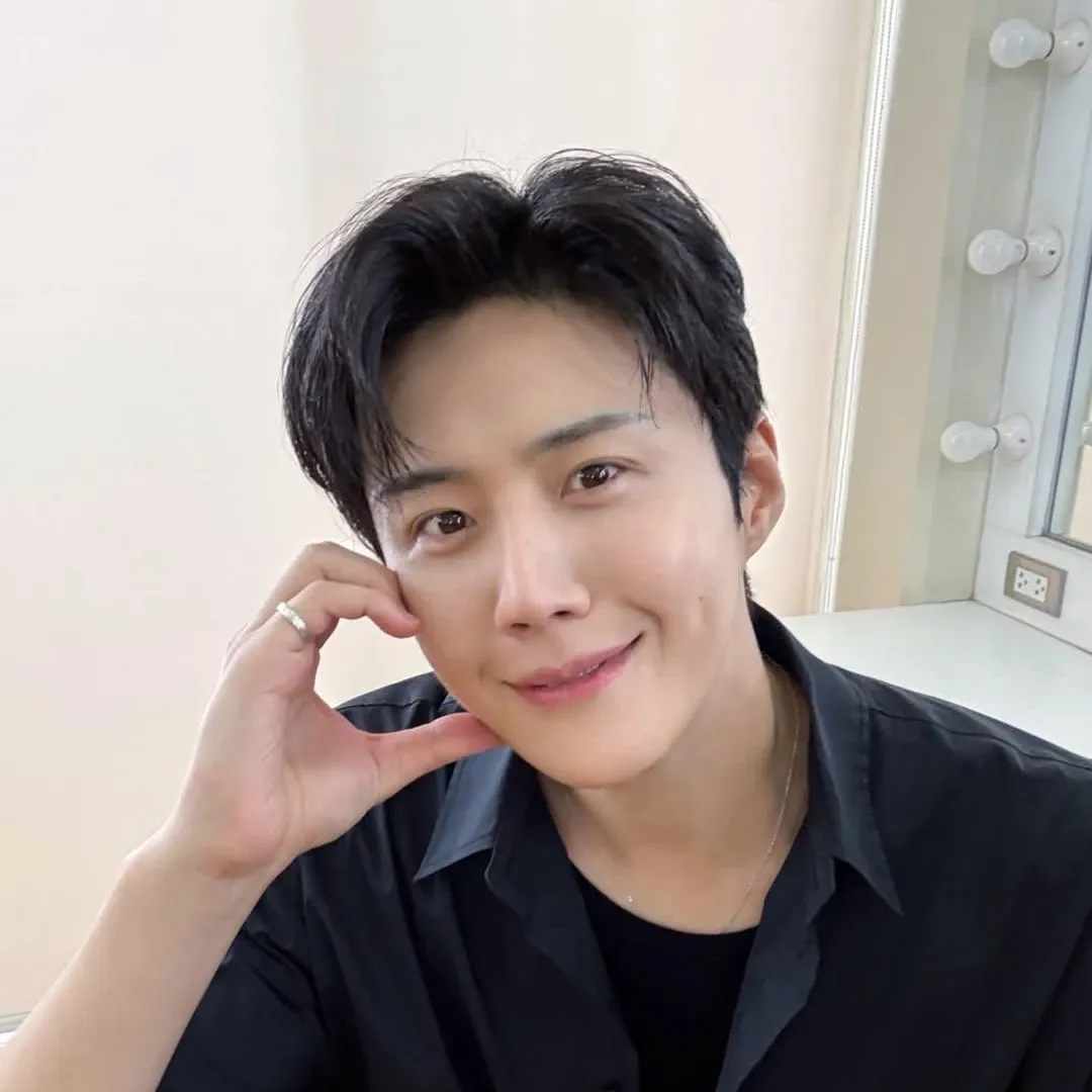 Cuplikan di balik layar dari Kim Seonho