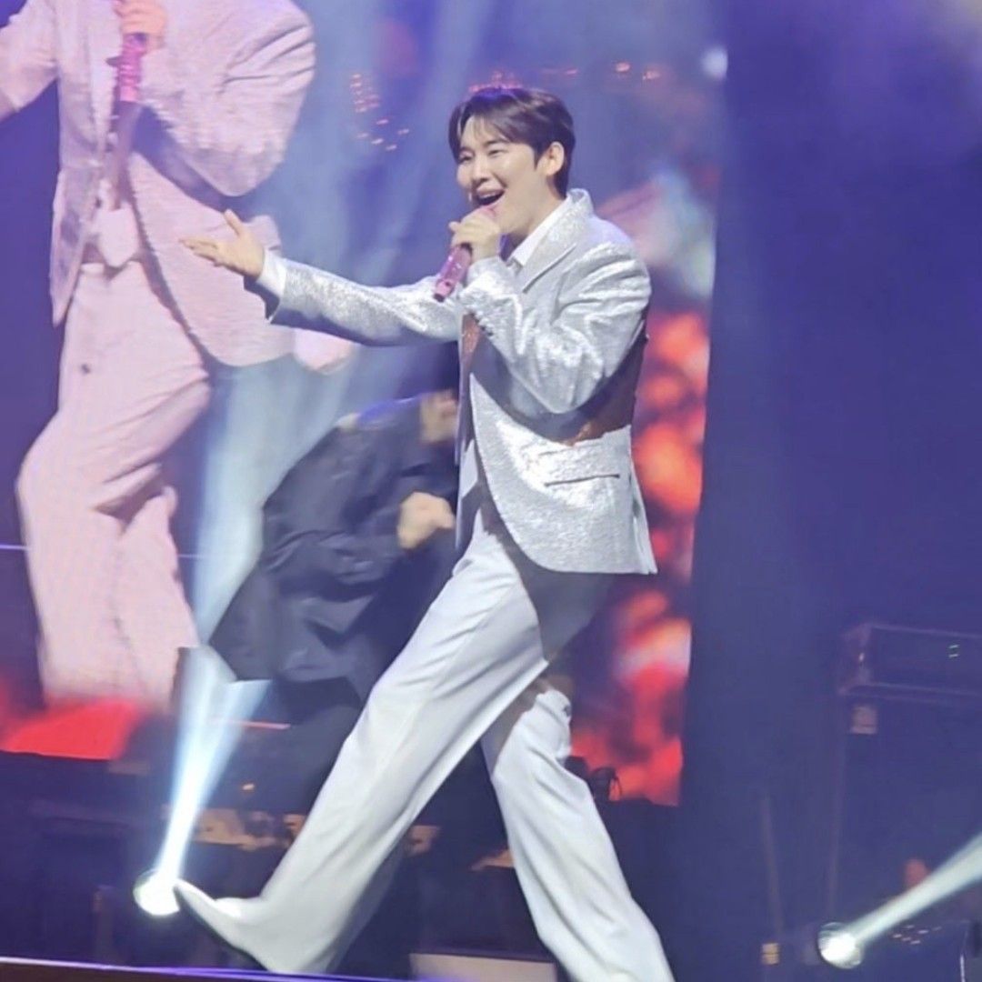 Latest photo of Jinuk