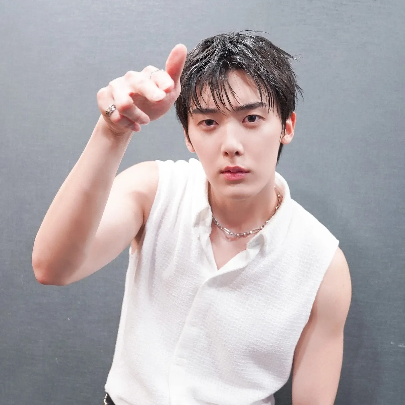 Behind-the-scenes cut of Yoon Sanha