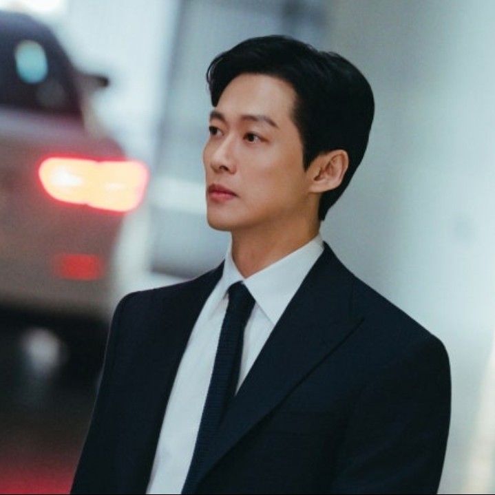 A moment captured by a fan of Namkoong Min