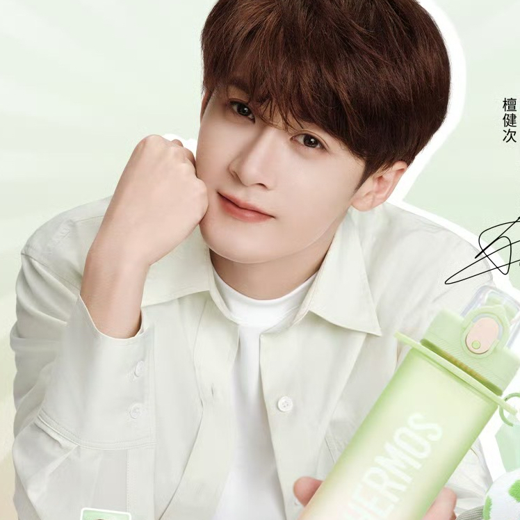 Behind-the-scenes cut of Tan Jianci