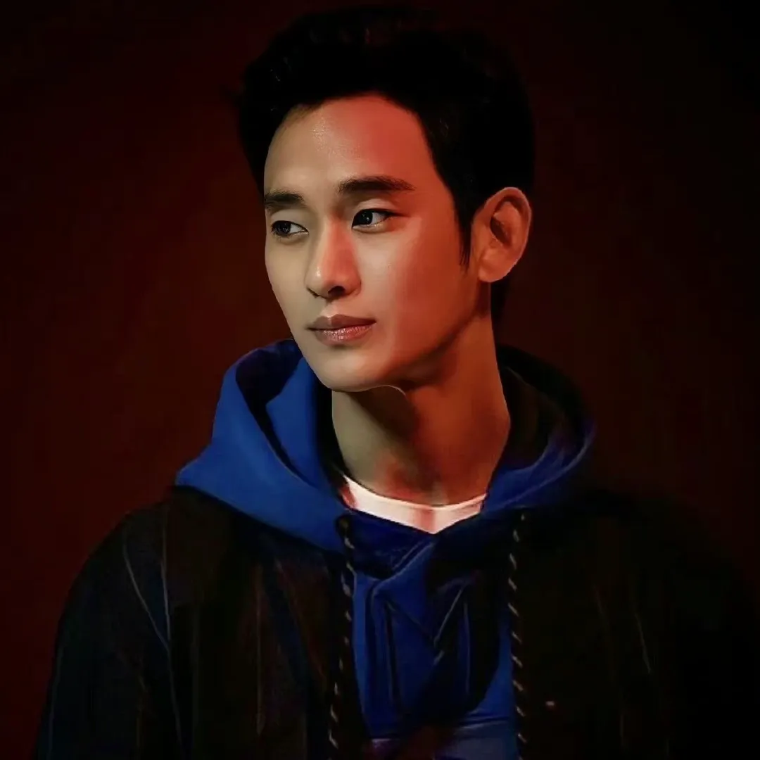 Recent activity shot of Kim Soohyun
